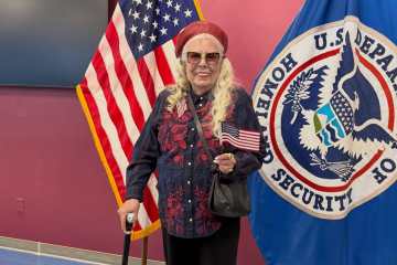 Joni Mitchell US citizenship