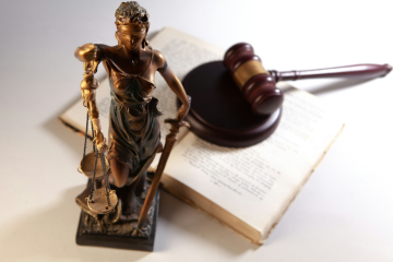 streaming fraudsters Michael Smith